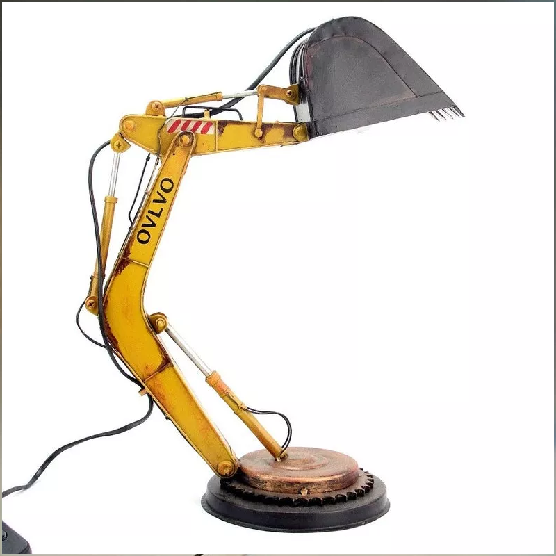 Industrial Style Excavator Table Lamp