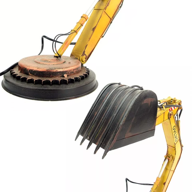 Industrial Style Excavator Table Lamp
